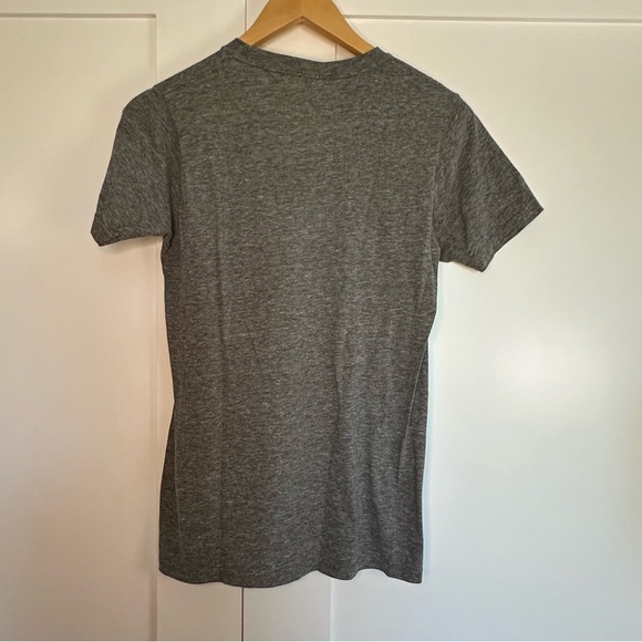 🎆 Riot Society Modern LA Elephant Graphic Festival Boho Gray Rayon Shirt Vintage - Picture 5 of 8